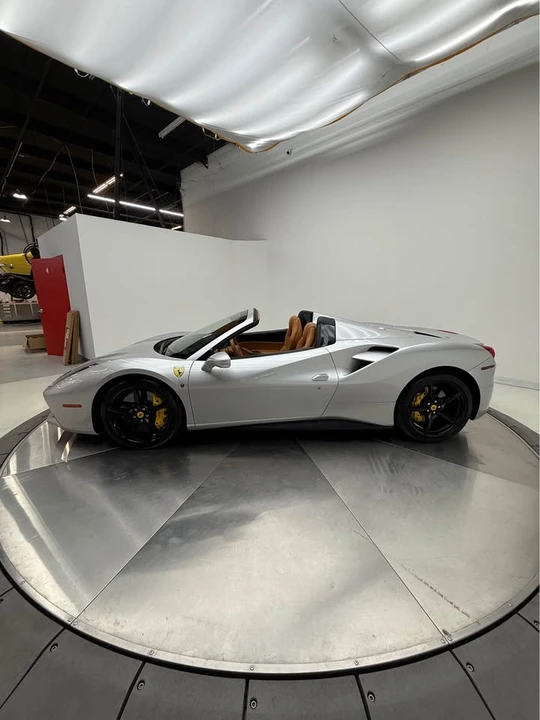 2018 Ferrari 488 Spider - Image 6 of 12