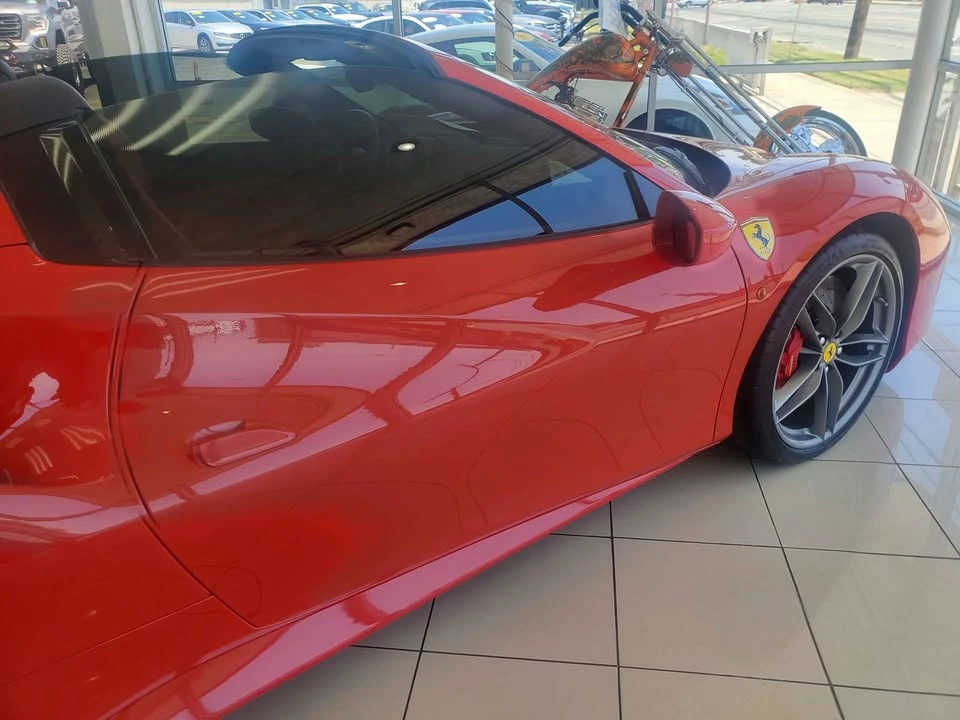 2018 Ferrari - Image 3 of 19