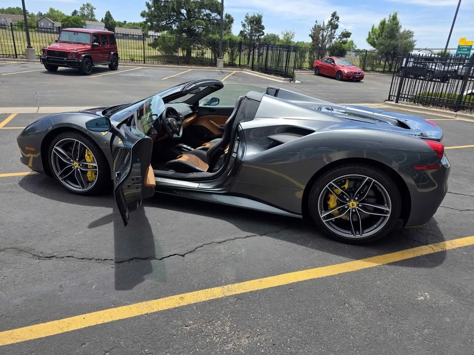 2018 Ferrari 488 Spider - Image 3 of 11