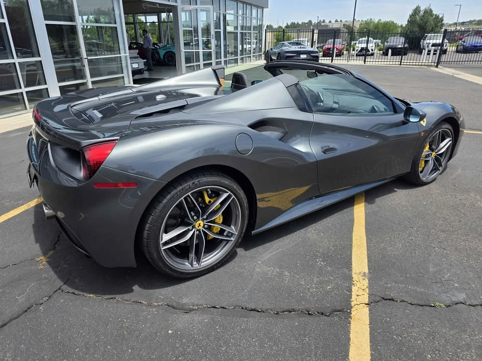 2018 Ferrari 488 Spider - Image 5 of 11
