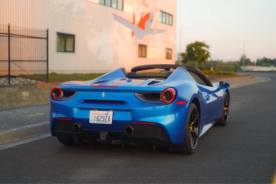 2018 Ferrari 488 Spider - Image 11 of 14