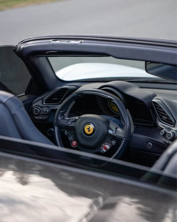 2018 Ferrari 488 Spider - Image 9 of 14