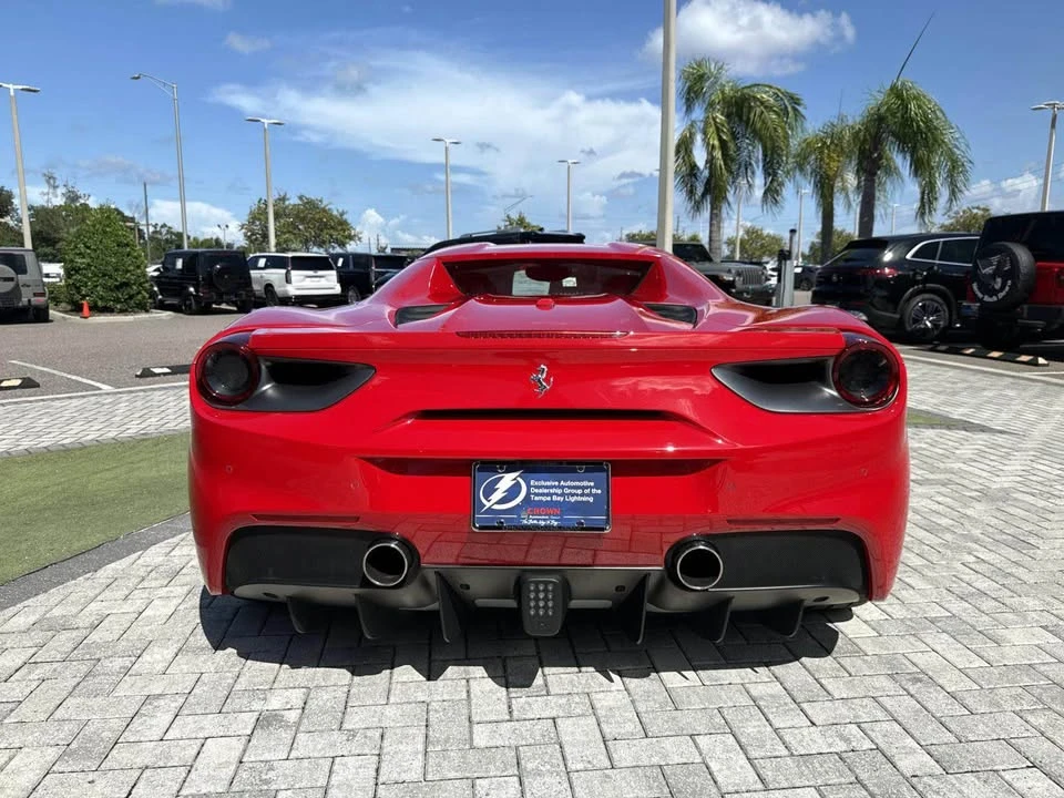 2018 Ferrari 488 Spider - Image 7 of 11