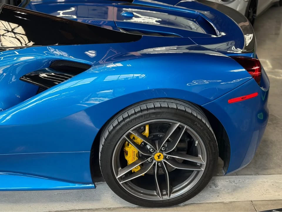 2018 Ferrari 488 Spider - Image 14 of 20