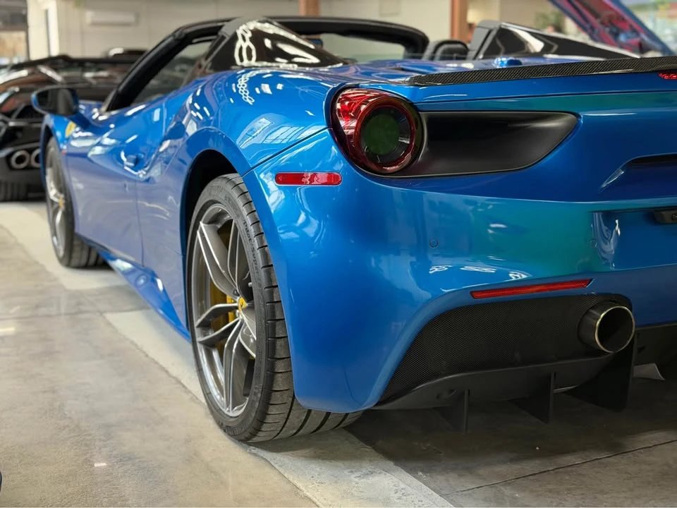 2018 Ferrari 488 Spider - Image 13 of 20