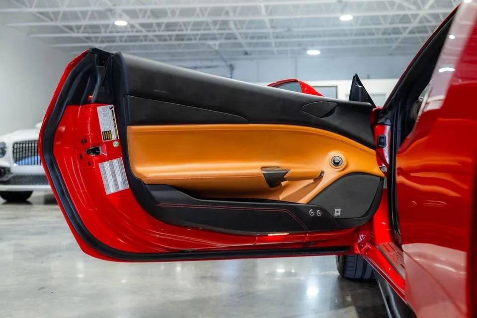 2018 Ferrari 488 Spider - Image 8 of 20