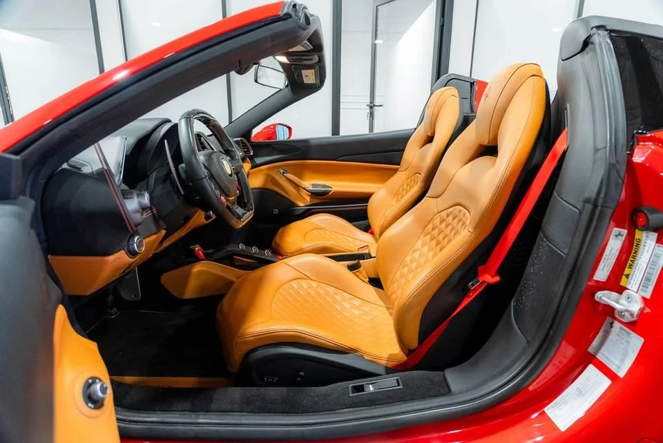 2018 Ferrari 488 Spider - Image 18 of 20