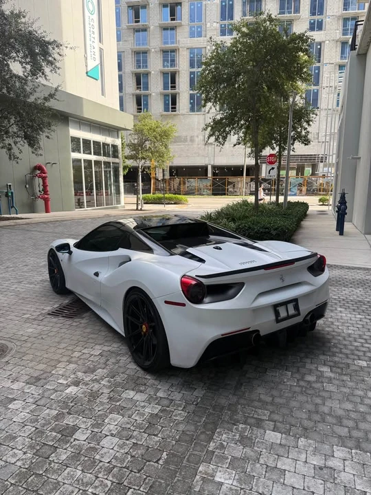 2018 Ferrari 488 Spider - Image 17 of 20