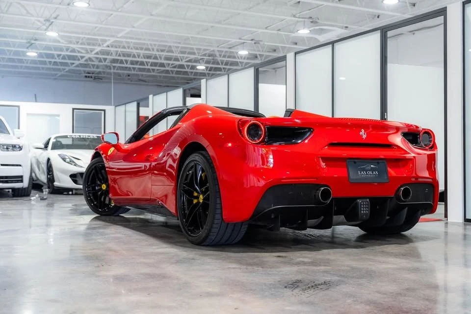 2018 Ferrari 488 Spider - Image 10 of 20