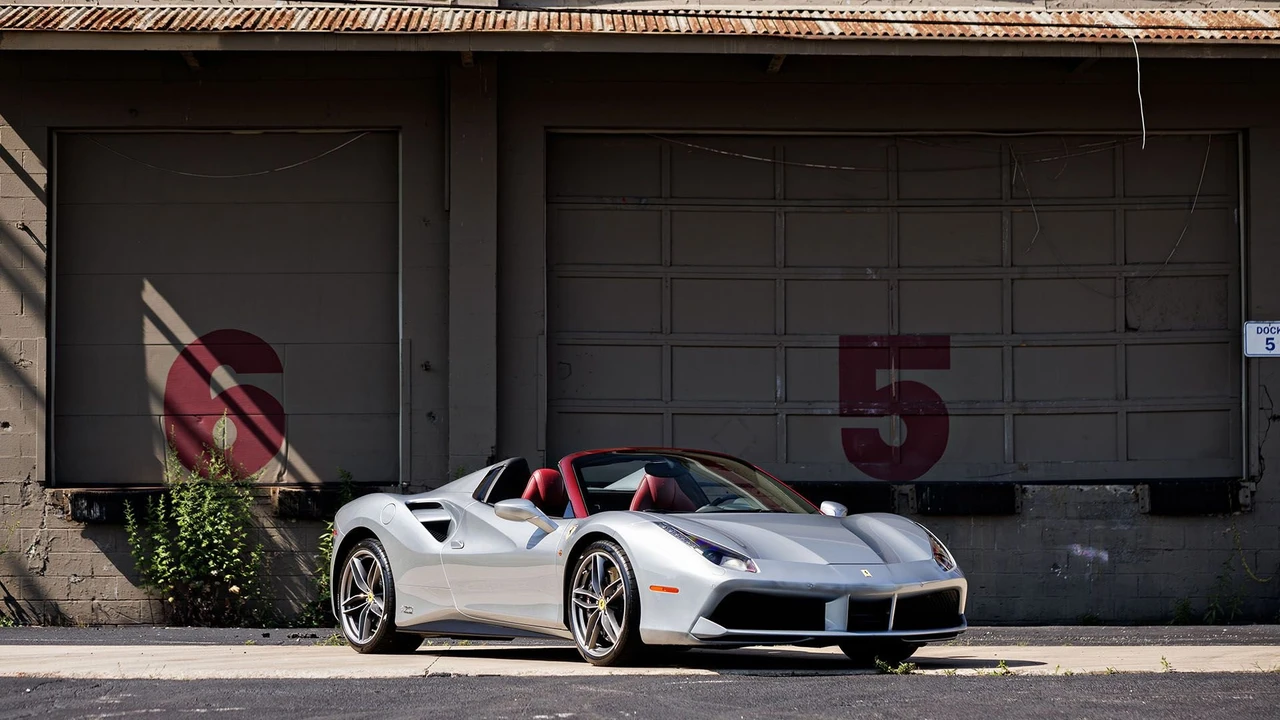 2018 Ferrari 488 Spider - Image 9 of 31