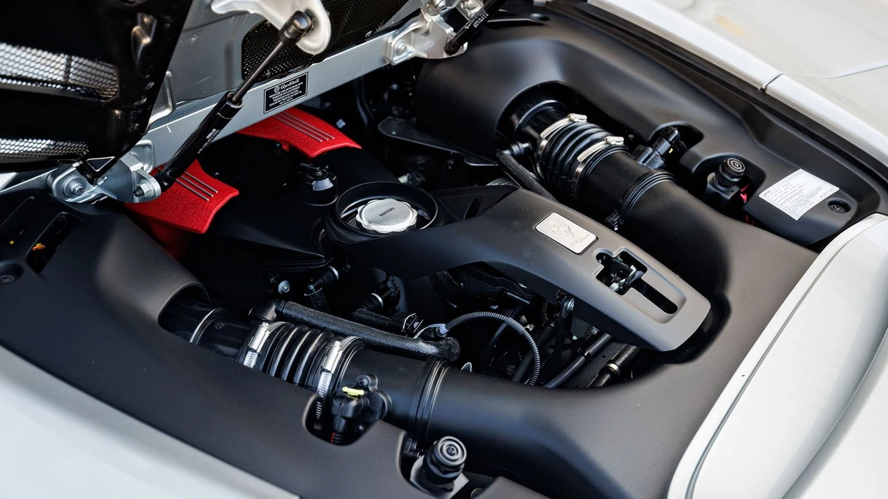 2018 Ferrari 488 Spider - Image 3 of 31