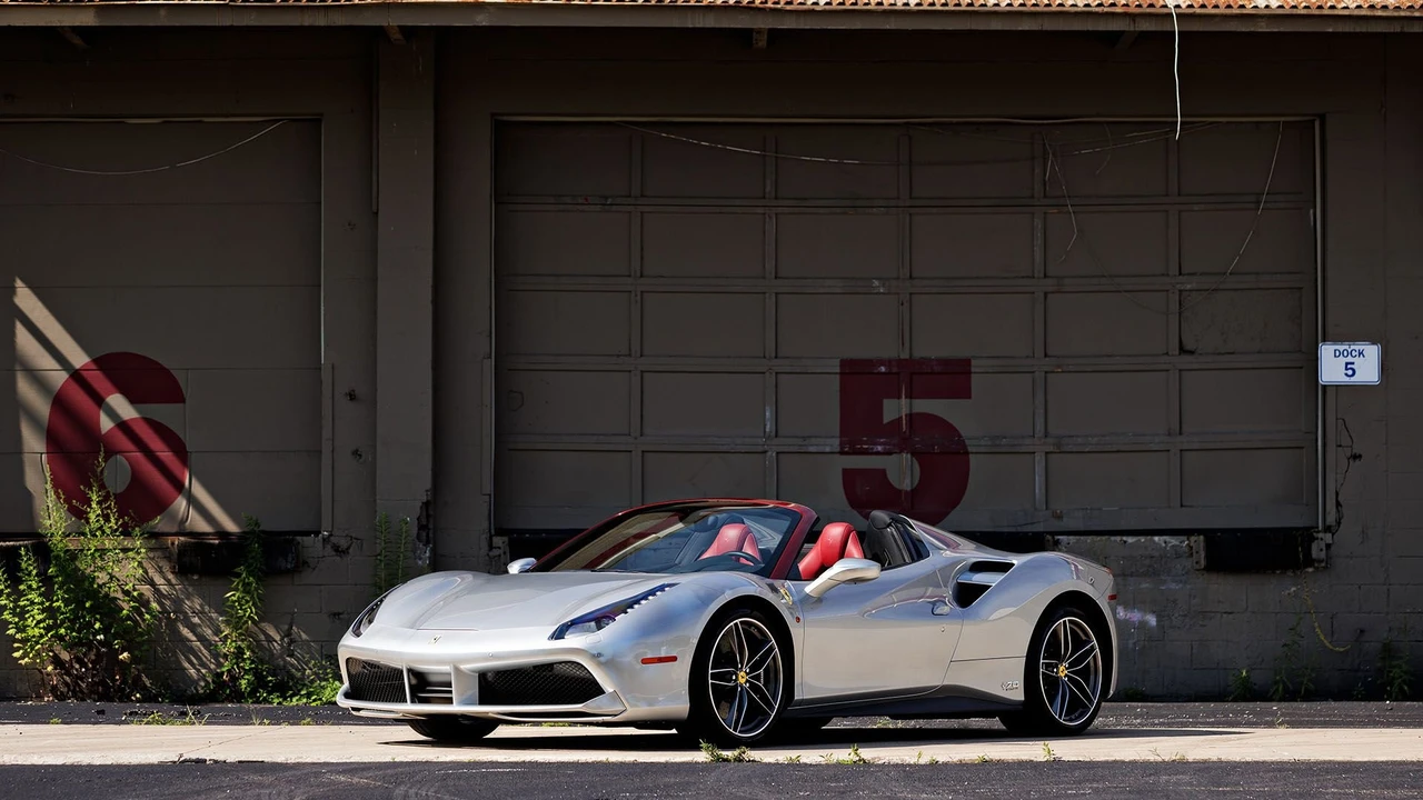 2018 Ferrari 488 Spider - Image 2 of 31