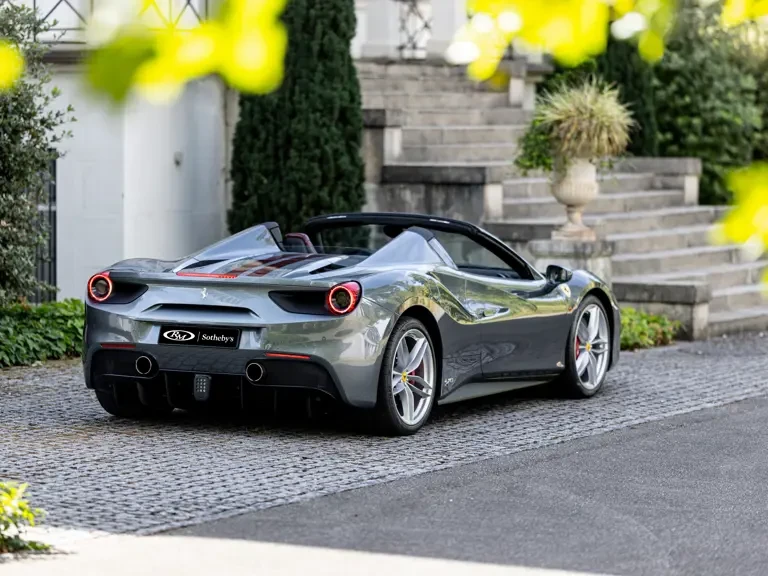2018 Ferrari 488 Spider - Image 13 of 31