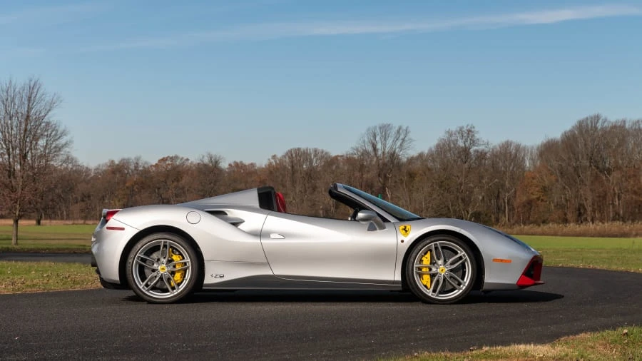 2018 Ferrari 488 Spider - Image 8 of 20