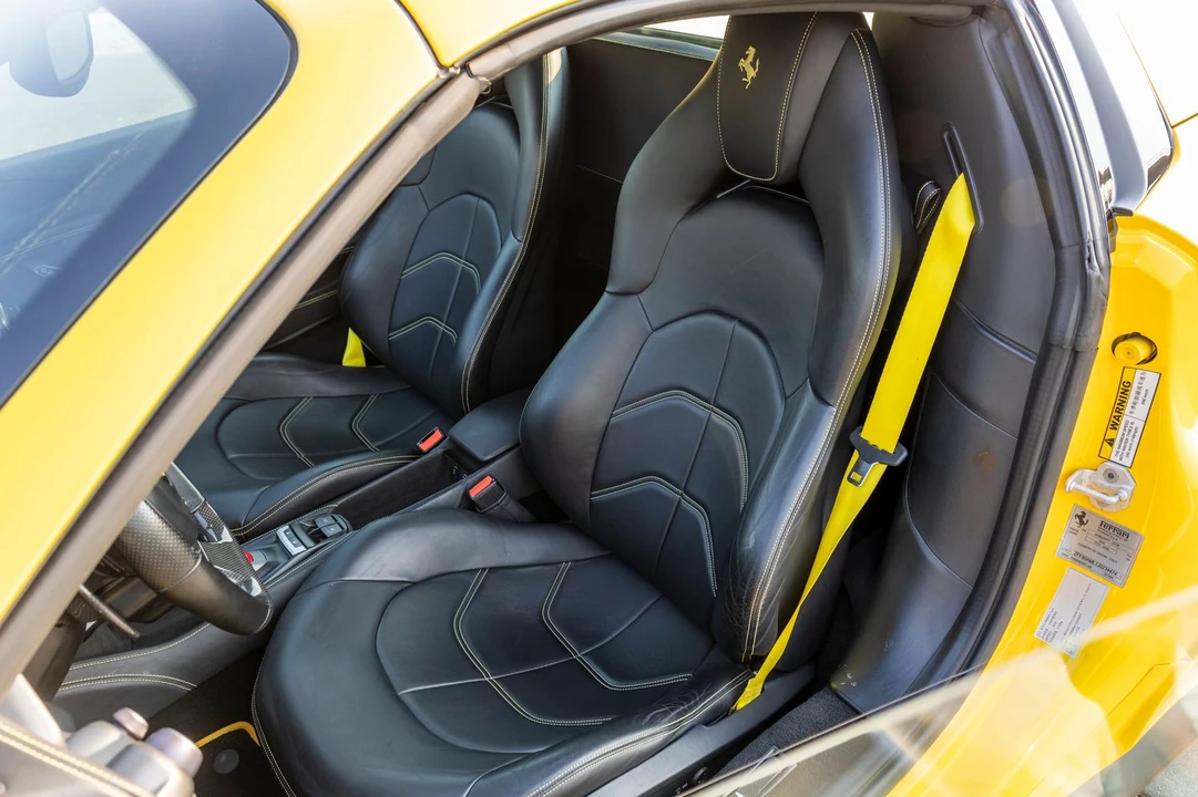 2018 Ferrari 488 Spider - Image 5 of 10