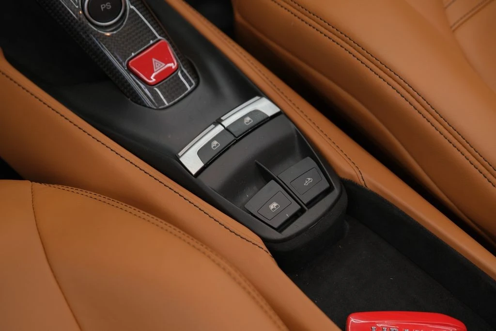 2018 Ferrari 488 Spider - Image 26 of 31