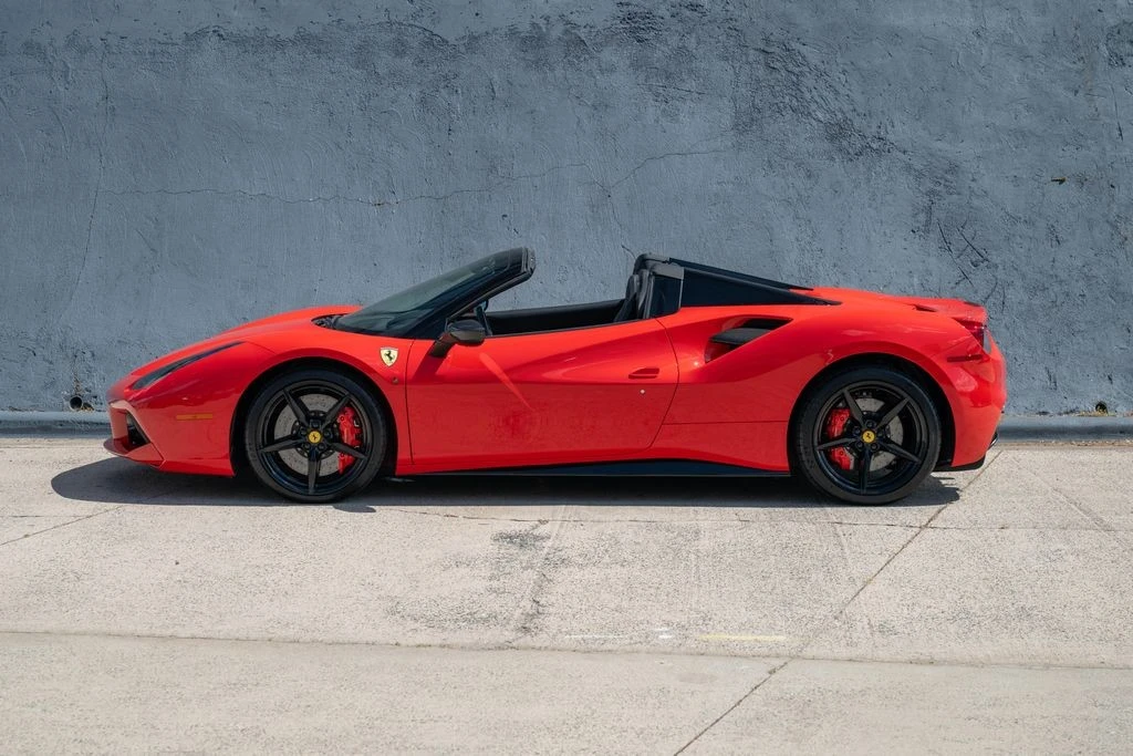 2018 Ferrari 488 Spider - Image 6 of 31