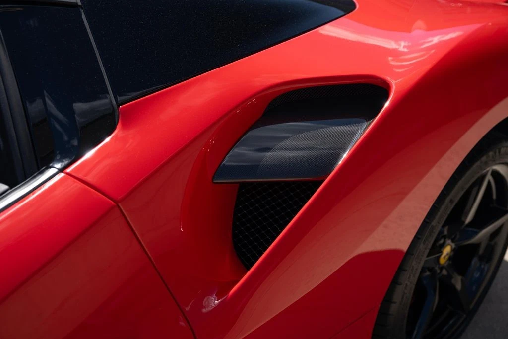 2018 Ferrari 488 Spider - Image 21 of 31