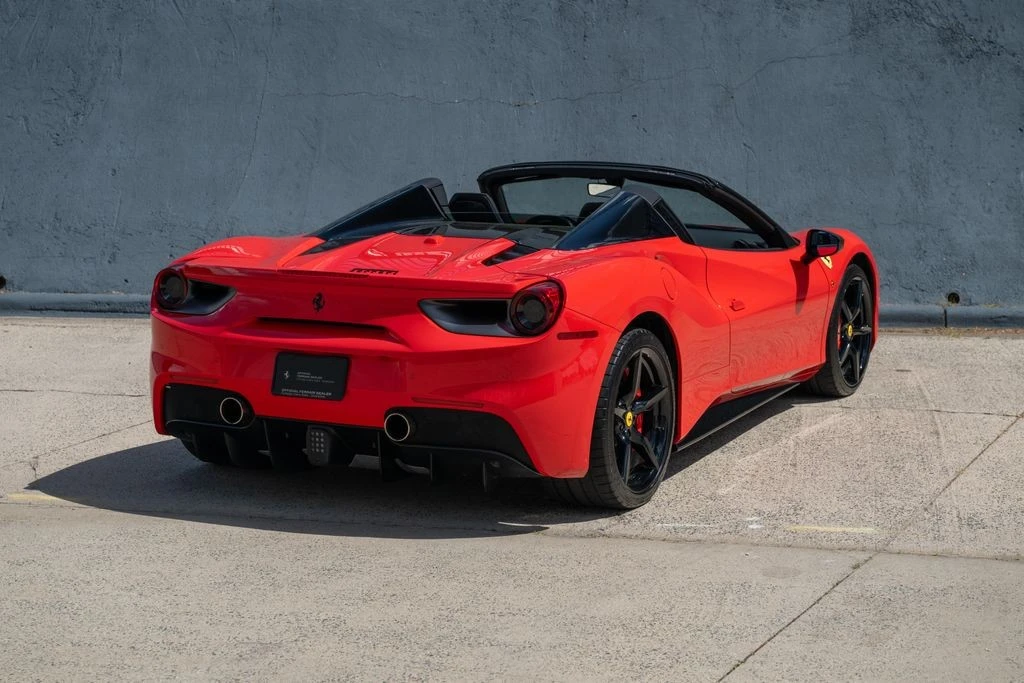 2018 Ferrari 488 Spider - Image 10 of 31