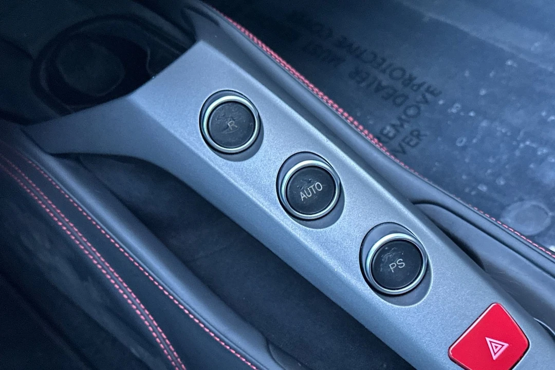 2018 Ferrari 488 Spider - Image 26 of 31