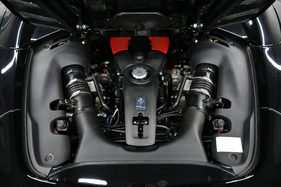 2018 Ferrari 488 Spider - Image 20 of 20