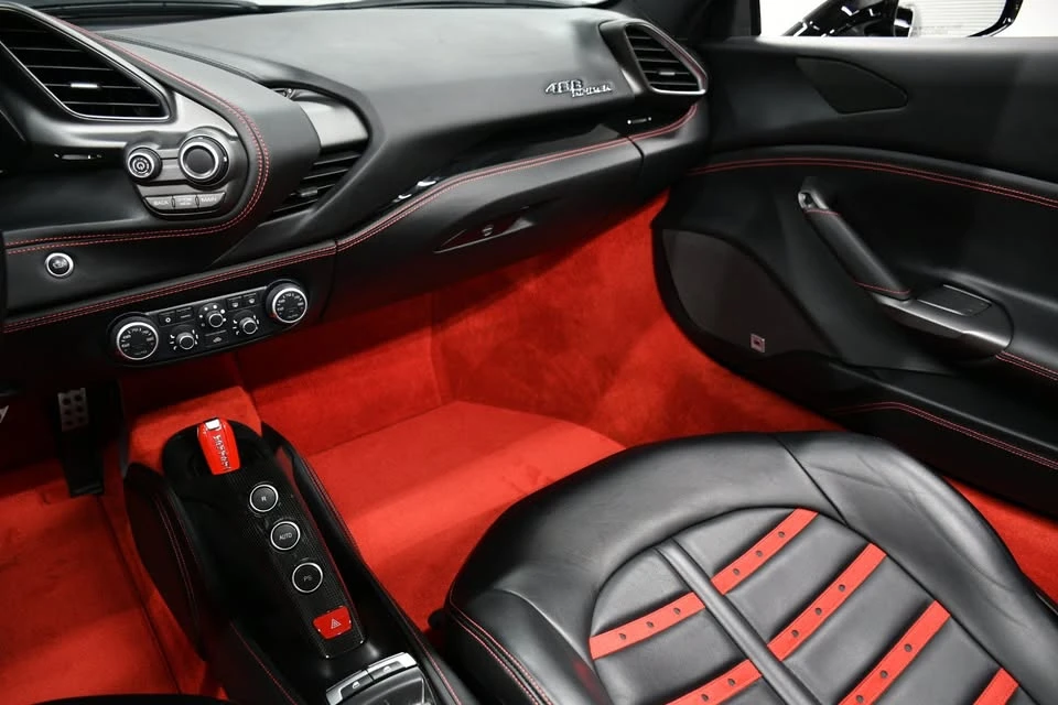 2018 Ferrari 488 Spider - Image 16 of 20