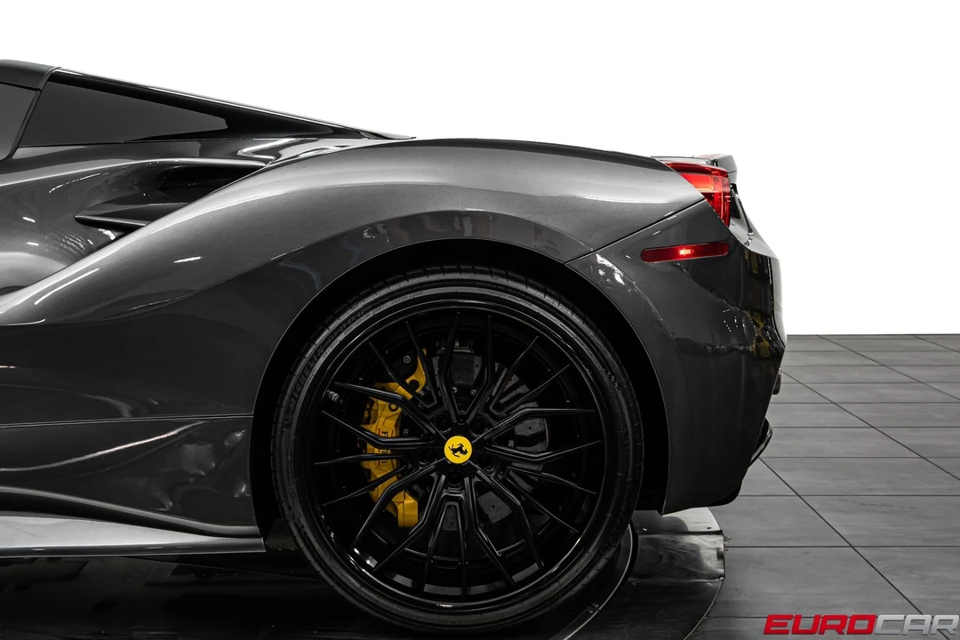 2018 Ferrari 488 Spider - Image 21 of 31