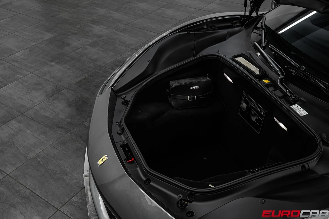 2018 Ferrari 488 Spider - Image 12 of 31
