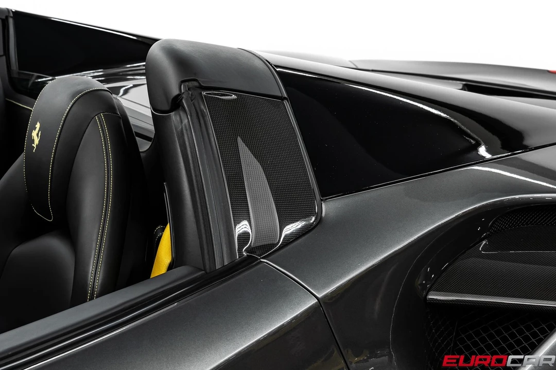 2018 Ferrari 488 Spider - Image 18 of 31