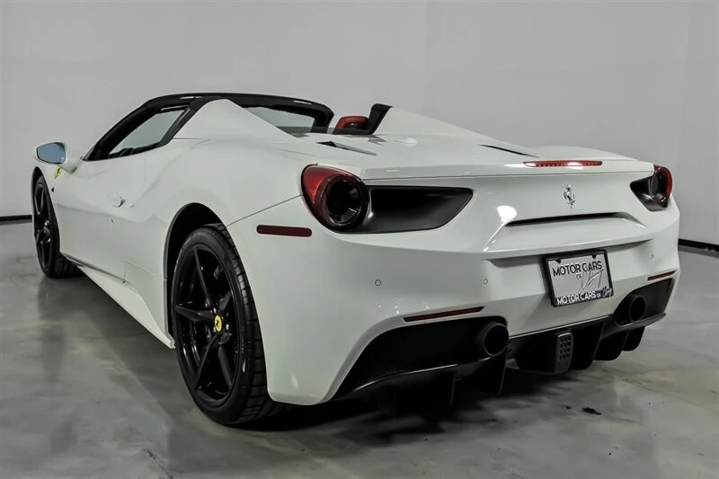 2018 Ferrari 488 Spider - Image 10 of 21