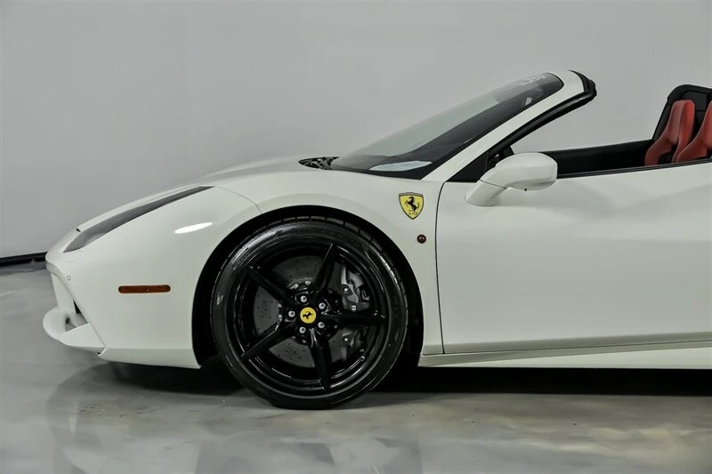 2018 Ferrari 488 Spider - Image 7 of 21