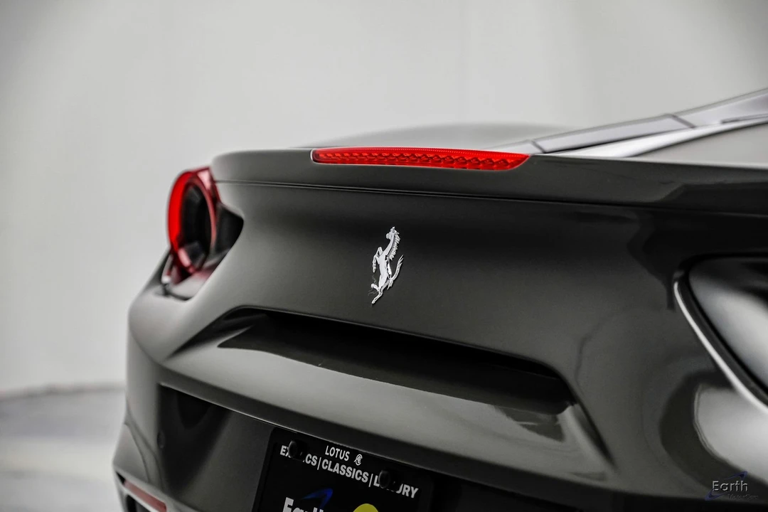 2018 Ferrari 488 Spider - Image 19 of 21
