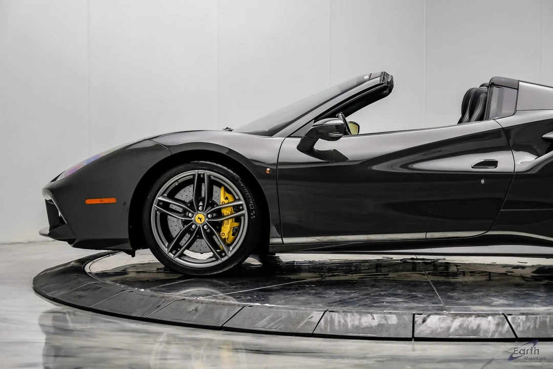 2018 Ferrari 488 Spider - Image 11 of 21