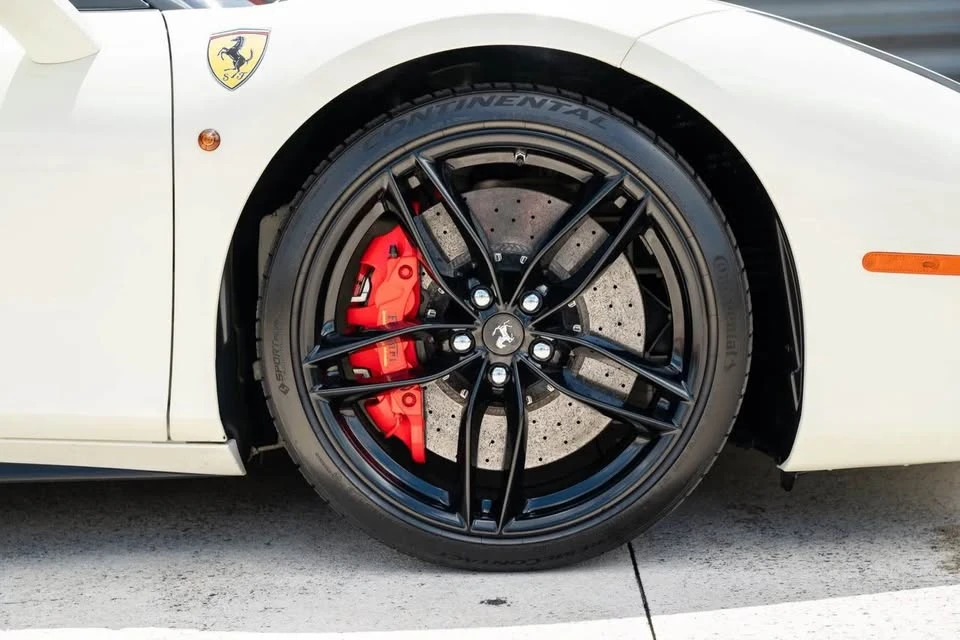 2018 Ferrari 488 Spider - Image 11 of 20