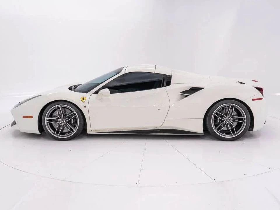 2018 Ferrari 488 Spider - Image 5 of 19