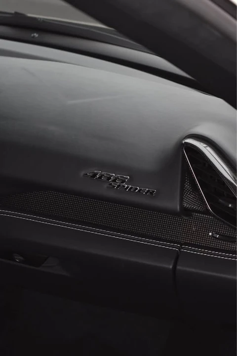 2018 Ferrari 488 Spider - Image 7 of 11
