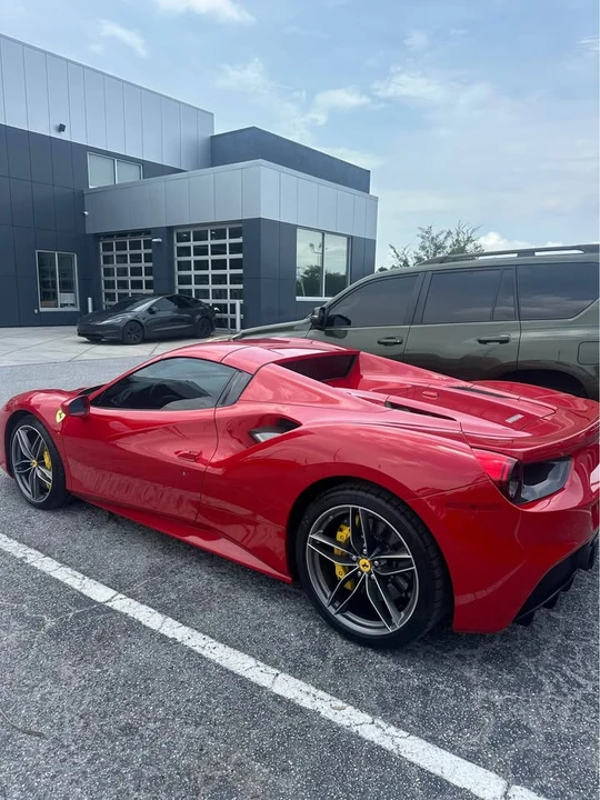2018 Ferrari 488 Spider - Image 9 of 9