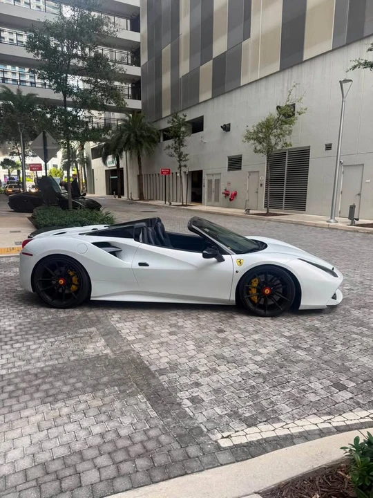 2018 Ferrari 488 Spider - Image 2 of 11