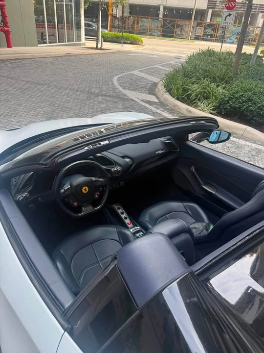 2018 Ferrari 488 Spider - Image 9 of 11
