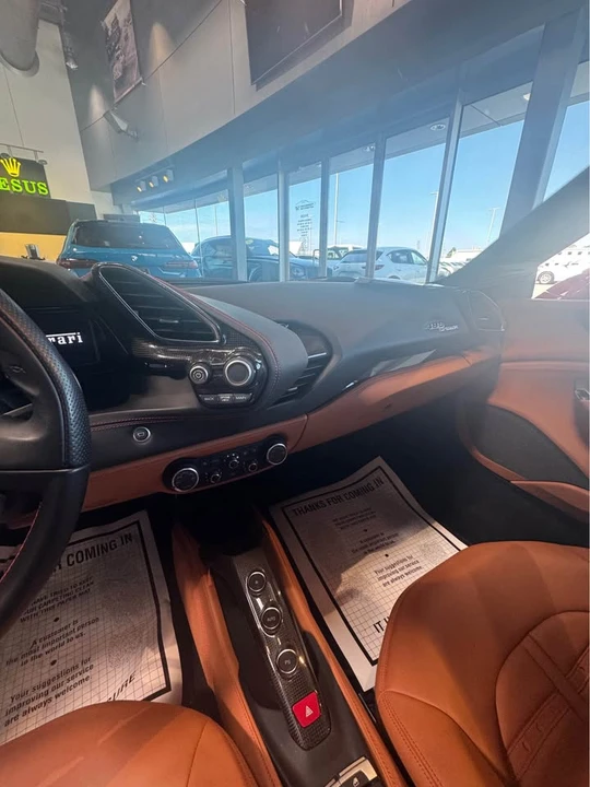2018 Ferrari 488 Spider - Image 5 of 9