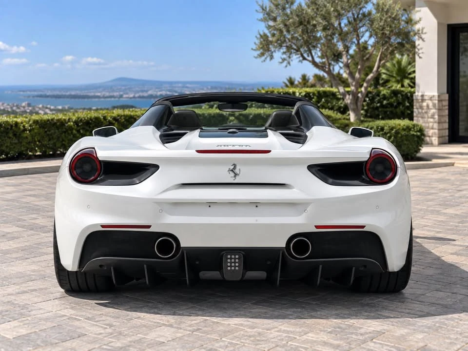 2018 Ferrari 488 Spider - Image 4 of 4