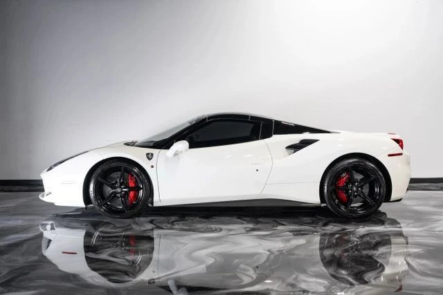2018 Ferrari 488 Spider - Image 13 of 21