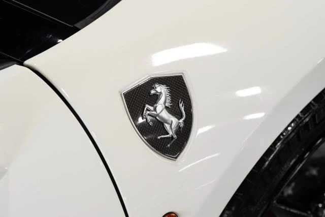2018 Ferrari 488 Spider - Image 8 of 21