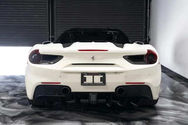 2018 Ferrari 488 Spider - Image 11 of 21