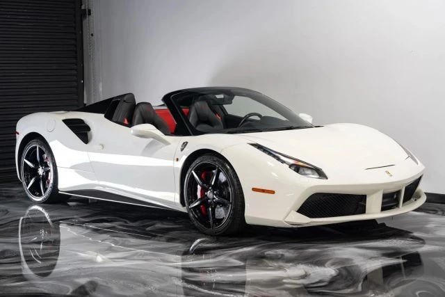 2018 Ferrari 488 Spider - Image 3 of 21