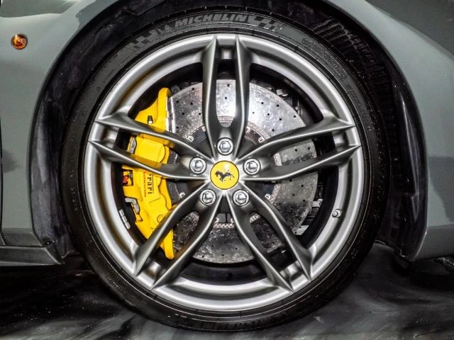 2018 Ferrari 488 Spider - Image 19 of 21