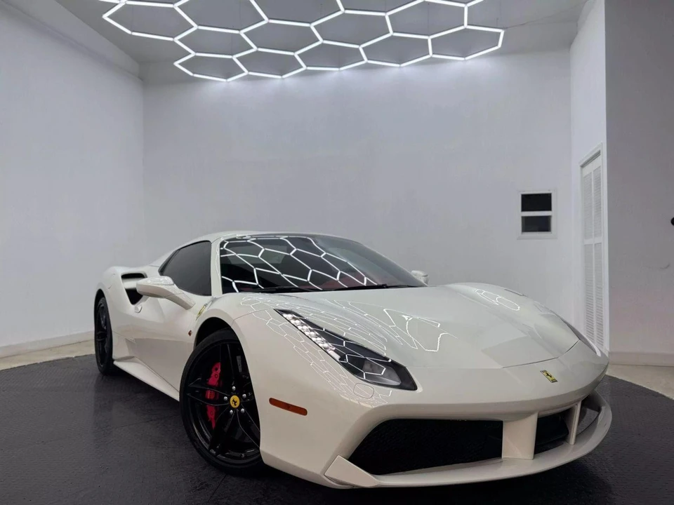 2018 Ferrari 488 Spider - Image 16 of 21
