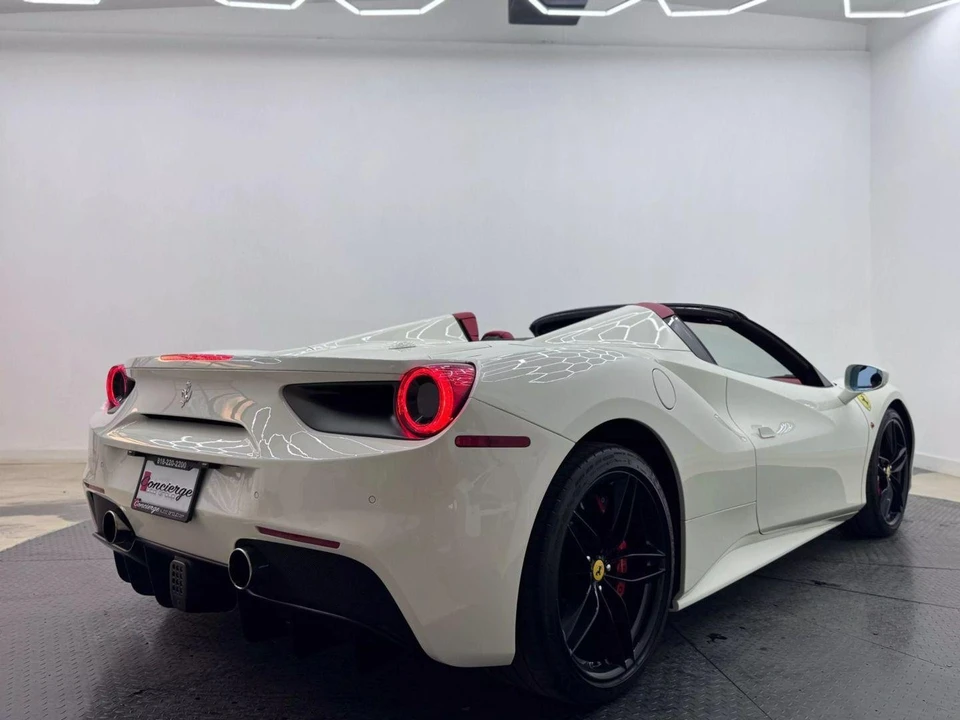 2018 Ferrari 488 Spider - Image 6 of 21
