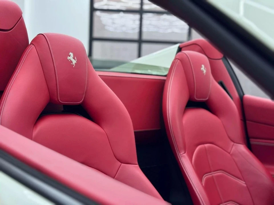 2018 Ferrari 488 Spider - Image 21 of 21