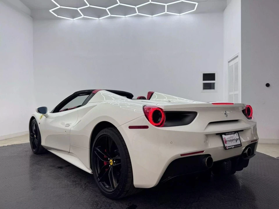 2018 Ferrari 488 Spider - Image 4 of 21